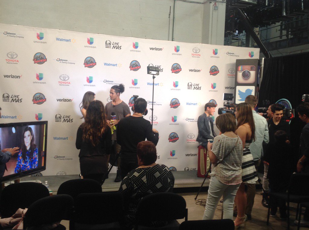 TheKatsChat's tweet photo. BTS of the press area @labanda #LaBandaLIVE #bandatalk https://t.co/8S5QHClkAX