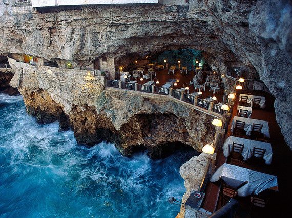 IdaSales15's tweet photo. Instead of eating something special, let's try #eating at #somewhere #special! #trusus https://t.co/tEFdXOaXxK