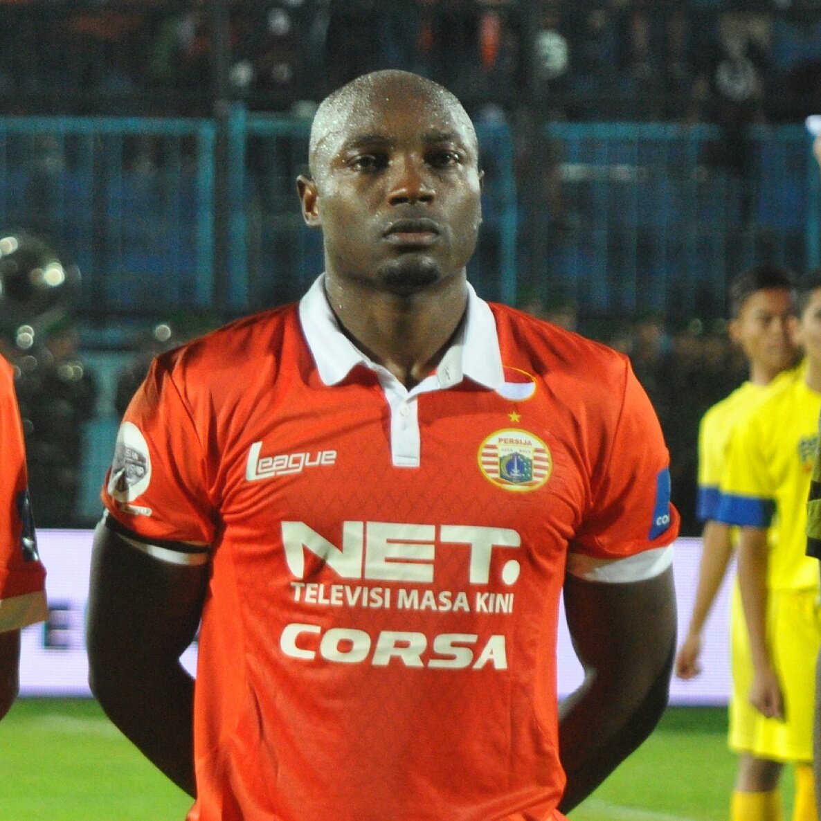 1kenmogne8's tweet photo. Hari baru ,minggu baru , ambisi baru...fokus!
New day ,new week , new ambitions...Focus!
#godisgood 
#guepersija
💪☝👆 https://t.co/q3fqVbvTYx