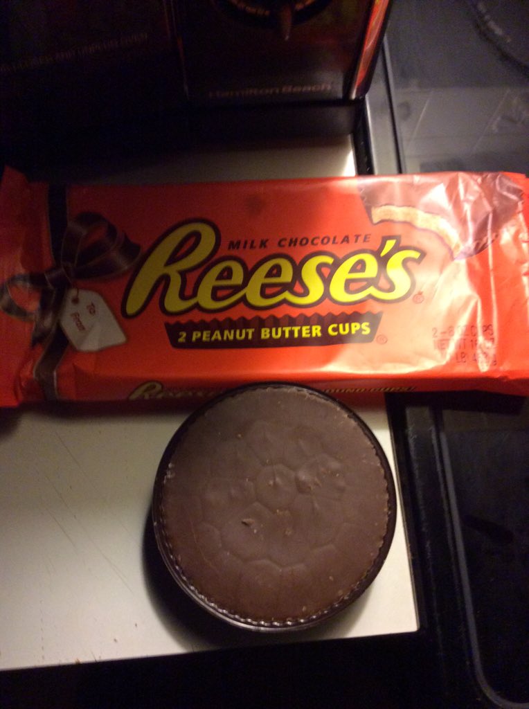 samdman20's tweet photo. @tcindy125 now eat this https://t.co/kRvfFMKR04