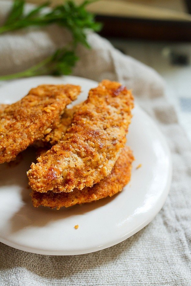 nexx142's tweet photo. Paleo-Friendly Baked Chicken Tenders

#Paleodiet #paleodietfoodlist https://t.co/HqpRtzvNMJ