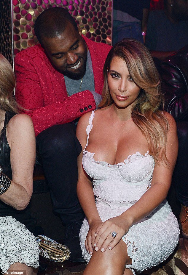 kanyeismyjesus's tweet photo. this could be us but you left me on delivered https://t.co/ug28cNYQAI