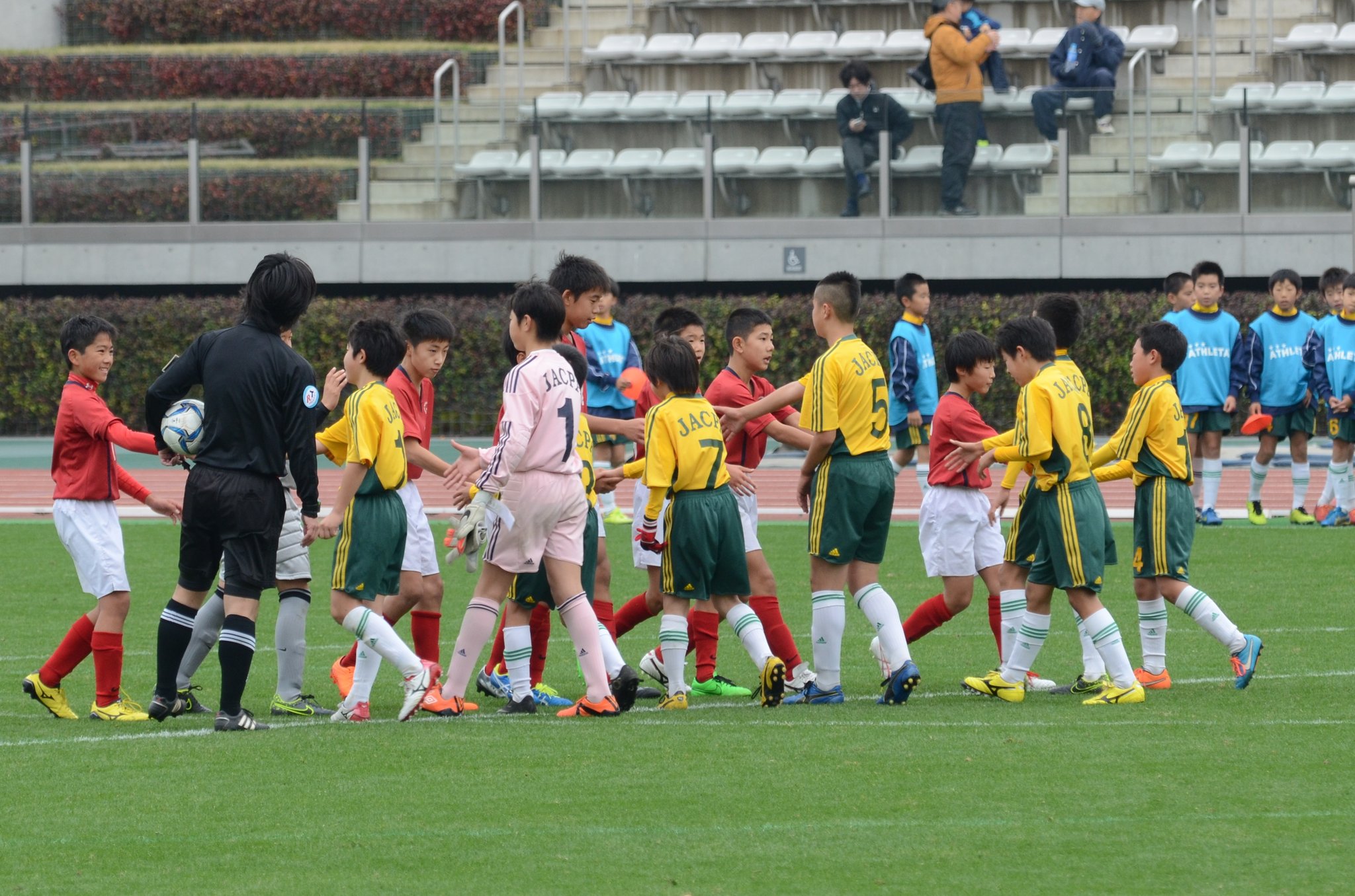 Jenga Maziro 第39回 全日本少年サッカー大会 東京都中央大会 11月23日 月祝 準決勝 10 00 三菱養和sc巣鴨ジュニア Vs ｊａｃｐａ東京fc 味の素スタジアム西競技場 T Co Znav1fzwyh Twitter
