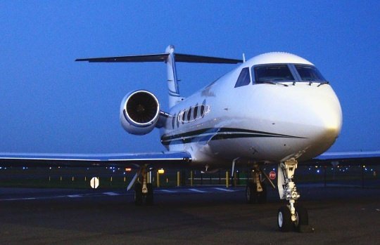 PRIVATEJET_COM's tweet photo. Ready for takeoff..PrivateJet.Com 
#PrivateJet_com #privatejet #jetsetter #fashion #travel #takeoff #travel https://t.co/uYUWMYyDvv