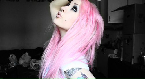 ROSY THE RASCAL. 

x New to this character,
x Not new to RP
x A little new to the fandom. 
x Literate
RT and Follow?
