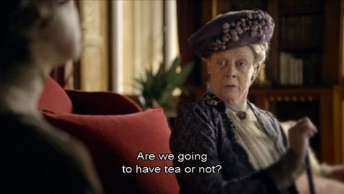 Elutari's tweet photo. @Lallissima ma almeno approfondiamo il tema biscottini. #tea #milkforme #sconesandbutter #maiunagioia https://t.co/BJWKEwIqpT