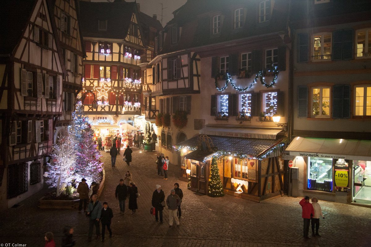 Alsace on Twitter: "Le marché de Noël de #Colmar est ouvert