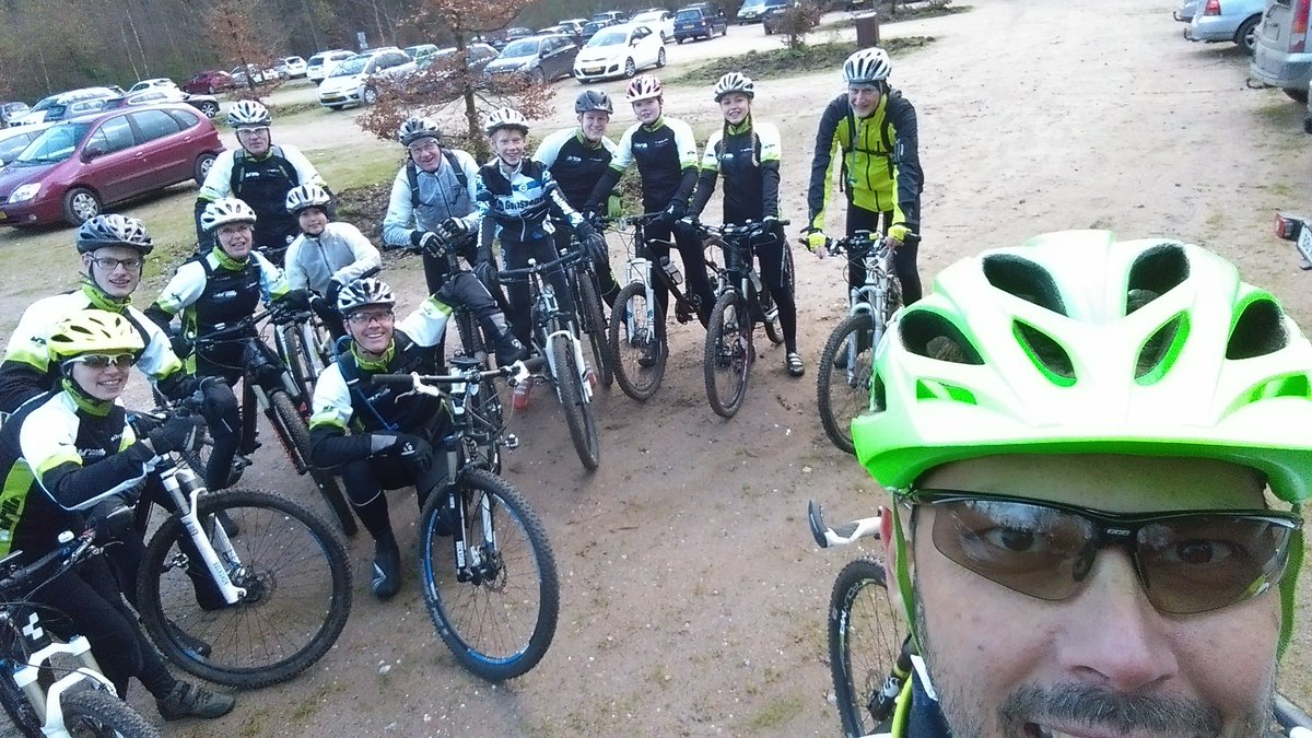 Met "jonge garde" een leuke rit gereden met als afsluiter overheerlijke pannenkoek <a href="/ossenstal/">De Ossenstal</a> Epe. #MTB #Zutphen