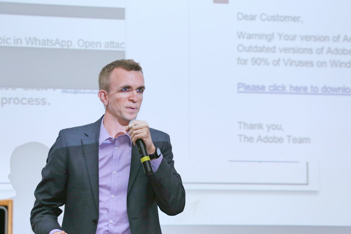 MOTQatar's tweet image. Most common tricks can be avoided if users have advanced knowledge. #SocialEngineering #owaspQatar