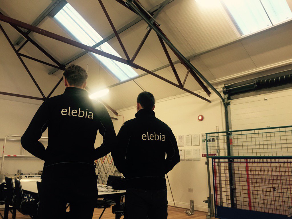 REDPLANTLtd's tweet photo. We're loving the @ElebiaAutohook jackets #liftinghook https://t.co/9cgCabWeji