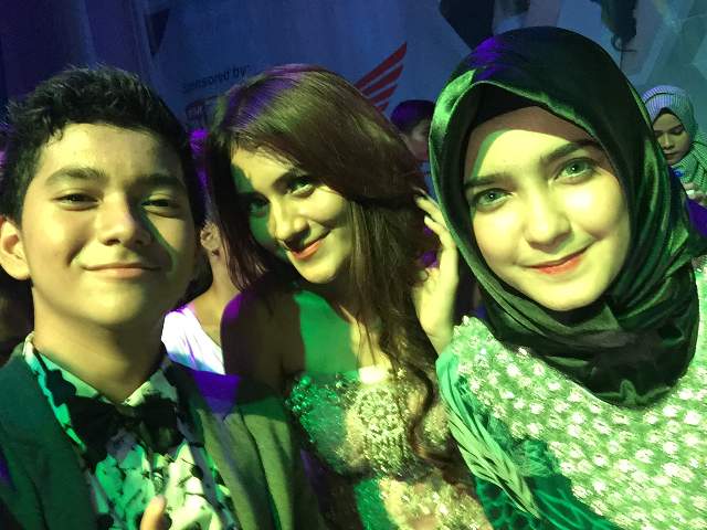 Tu cowo msih unyuu ya:3 "<a href="/AjilDitto_08/">Ajil</a>: See u kk Silfi, kk Hanan <a href="/BestfriendsAjil/">BF-AJIL-OFFICIAL</a> <a href="/Varadina_adisti/">Aya ♥</a> <a href="/Herlina_Latieef/">TOYEN AJIL</a> "