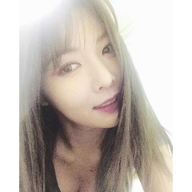 Real4M_Hyunah's tweet photo. https://t.co/V859GQsZh6