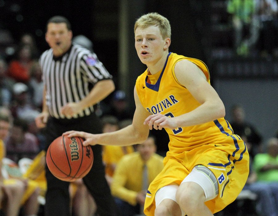 OzarksOzone's tweet photo. Who are the top boys BB players in the area? @thejordanburton has a few to keep an eye on: https://t.co/sjWbJhSenL https://t.co/0ljM6l1YCW