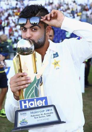 Happy birthday Ahmed shehzad 
Wishing you a happy returns of this day 
