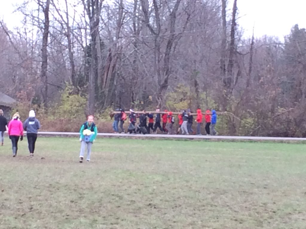 KingsYoungLife's tweet photo. Proud of our boys for gettin down dat tree. #fallweekend2k15 https://t.co/wZ8sTZb2jC