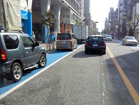 自転車専用レーンが路駐車にふさがれる問題 自転車はいったいどこを走ればいいの Togetter 自転車専用レーンが路駐車にふさがれる問題 自転車はいったいどこを走ればいいの Togetter