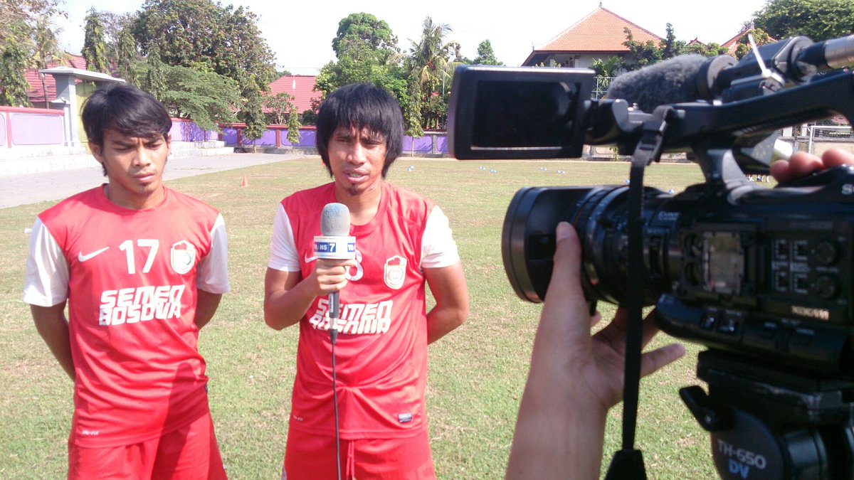 superbiketrans7's tweet photo. Mampukah keduanya meredam kreativitas lini tengah persipura? https://t.co/hmFQvrYhcg