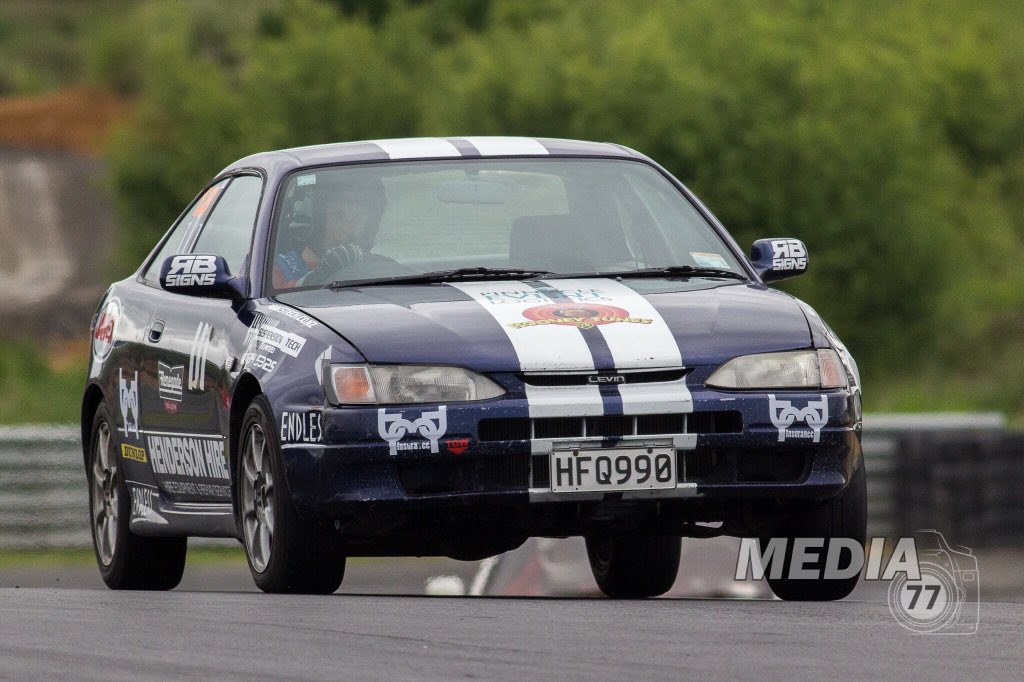 markped50's tweet photo. #2kcup North Island racing at Hampton Downs over the weekend. Thank you #media77 for the cool pic! ππ https://t.co/KR31s8bvf5