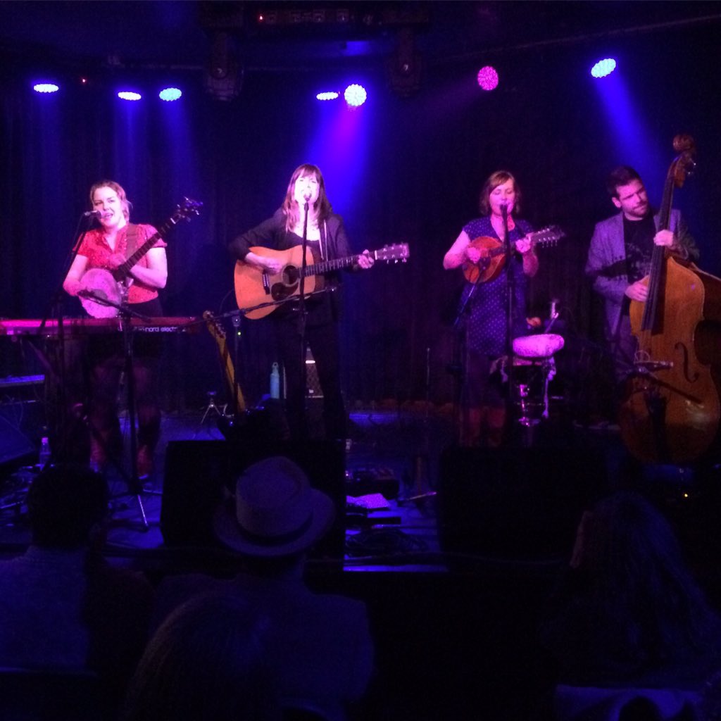 sandy_town's tweet photo. No doubt about it, the @goodlovelies are as talented, hilarious, and lovely as ever #BurnThePlan #livemusic #harmony https://t.co/zIY92K06bY