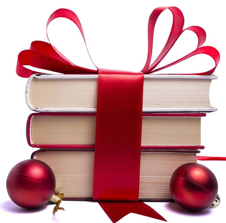 SagaUK's tweet photo. #ChristmasGiveaway Follow &amp; RT to #win a fabulous book bundle worth over £100! T&amp;Cs https://t.co/ofGZCMprcY 14/12/15 https://t.co/VAIPjemPoX