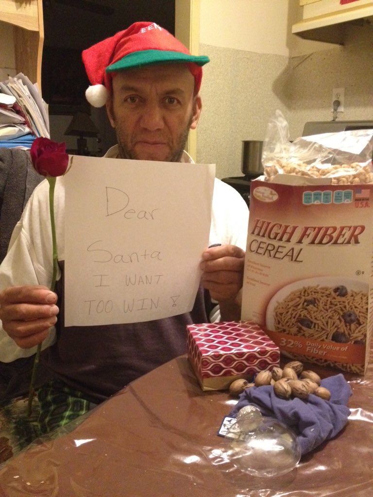 tatotalk's tweet photo. #SelfiethonContest @kalpenn #thanksdad *fingers crossed* https://t.co/6XxPyha0T7