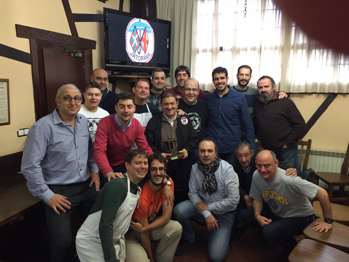 Jatorrak's tweet photo. VII Homenaje +Jatorra : Txapi
https://t.co/bmuiCYrHGq https://t.co/tGVyZ4fCWk