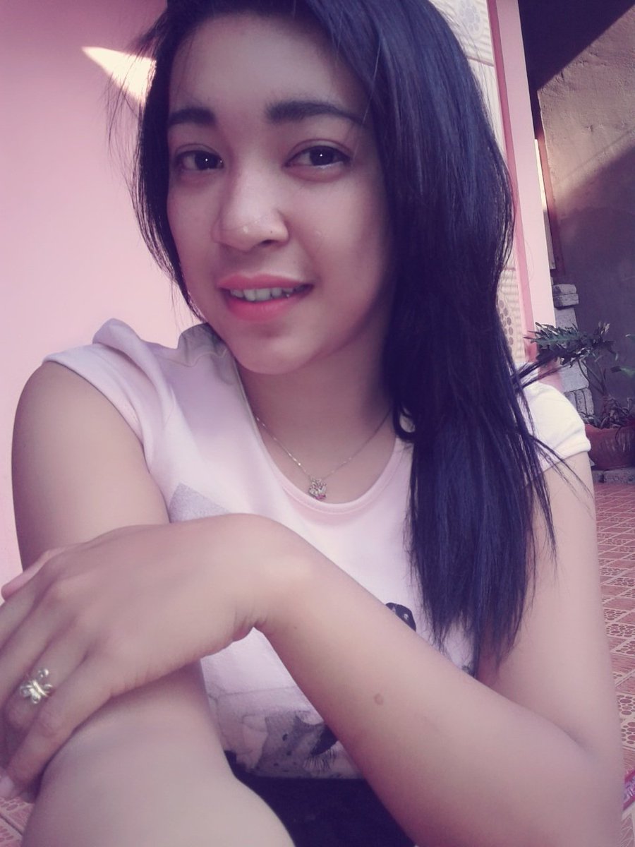 VythaTadete's tweet photo. Smile :D https://t.co/NytHueMpiG