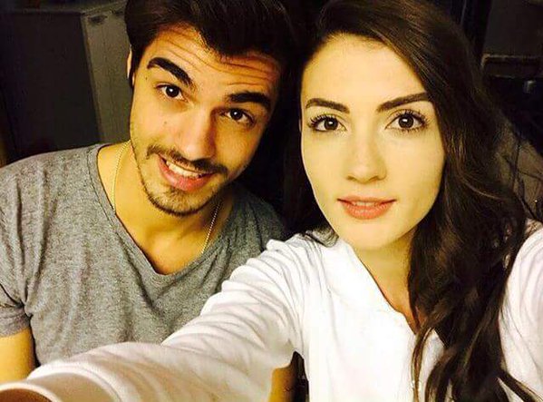 Melike__SD's tweet photo. SavNazdan Herkse Selamlar..;;) https://t.co/gU82UN9E5I