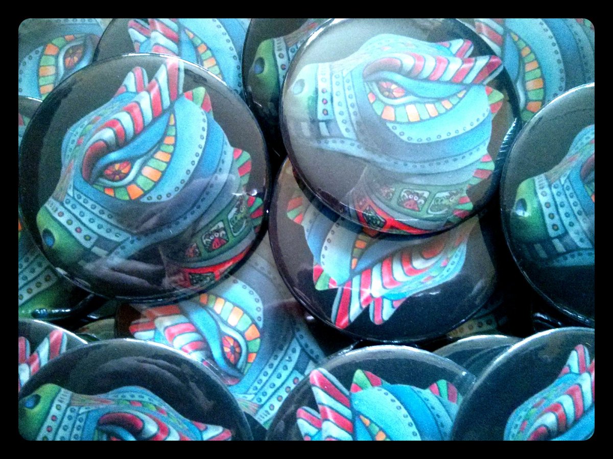 GoGoClang's tweet image. My artist @RobertaWoodArt has FINALLY finished my goody bags! @GoGoDragons2015 @npsgroupuk @breakwriter @TheBaseCT