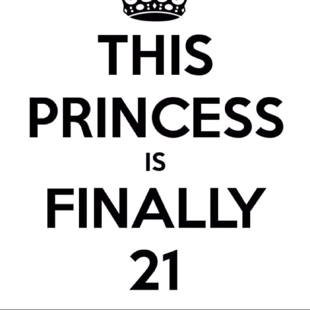 Rayyy2017's tweet image. #21stbirthday #SagittariusSeason