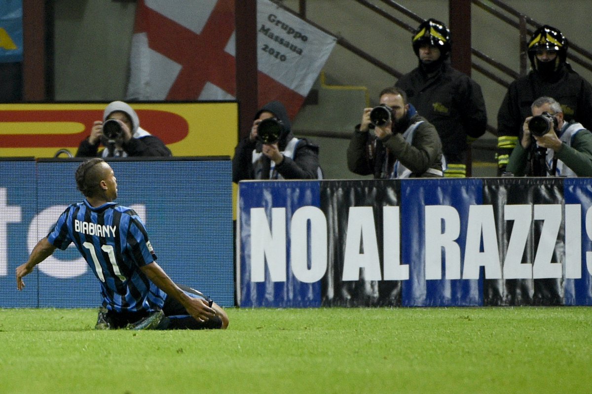 UEFAcom's tweet image. Inter are two points clear at the top of @SerieA_TIM. Are they heading back to the @ChampionsLeague?