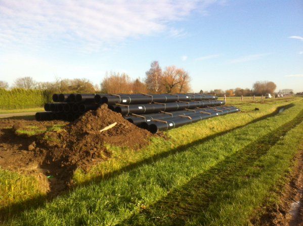 hanviskie's tweet photo. Word bij aanpak #N283 ook gelijk een kabel voor #breedband gelegd? SlimCombineren! https://t.co/KRrpjF0SPI