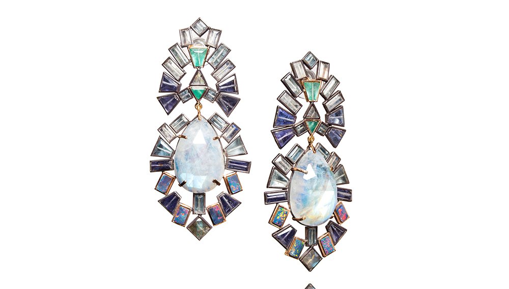 MadeforGiving's tweet photo. 80 Amazing Holiday Gifts: Jewelry https://t.co/DlfCkxMFu6 https://t.co/a33iGq3hrp