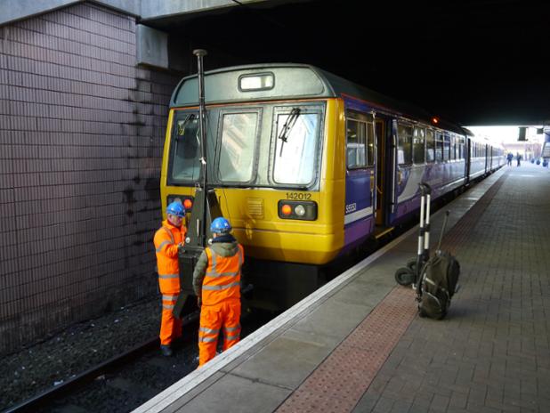 #Fugro awarded a contract by <a href="/networkrail/">Network Rail</a> to support its High Output Track Renewal Programme ow.ly/UXYwS