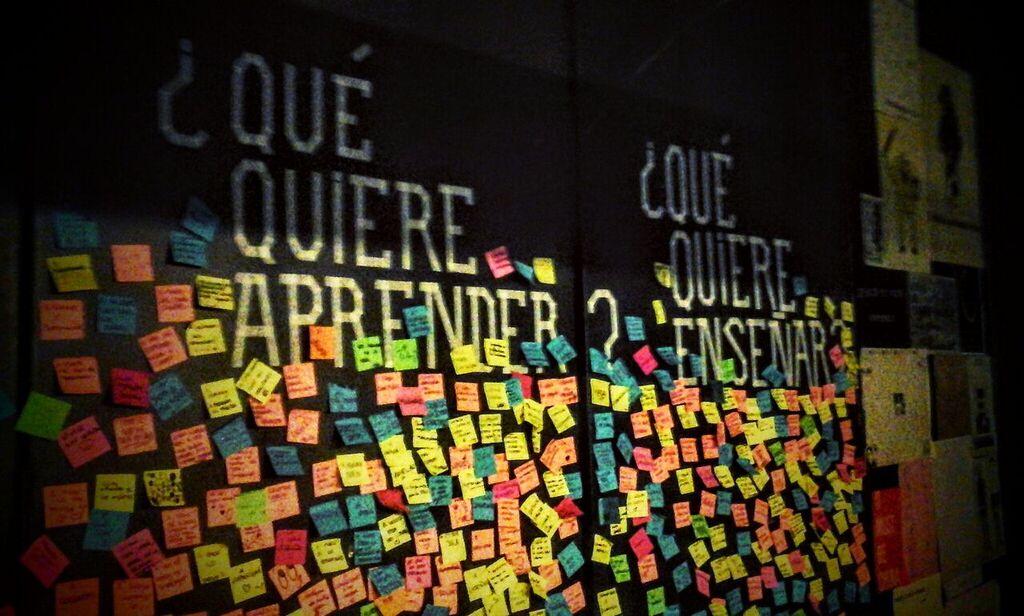 labacia's tweet photo. Chulísima y necesaria la expo #Niartenieducación en @mataderomadrid,coordinada por @pinvisibles #procesos #aprender https://t.co/qrOuvQQGRe