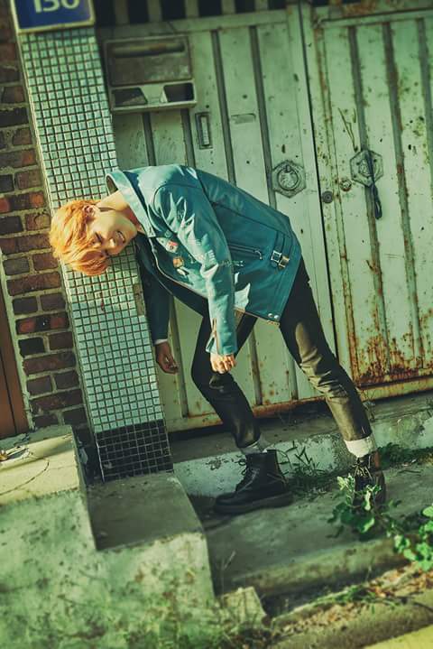 ZIEdelaCruz's tweet photo. Bts 4th mini album.Concept photo:EmeGhed it feels like Im going to Die.NO!!! Panagutan nyo muna ko.XD https://t.co/dlq3NW1jb1