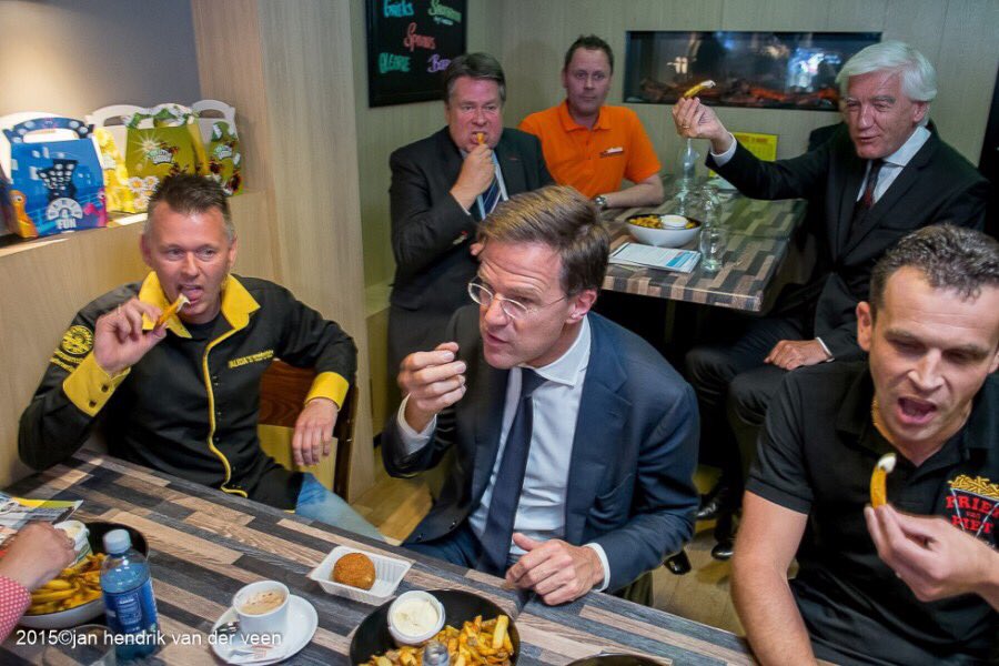 <a href="/FrietvanPietGR/">Friet van Piet</a> en <a href="/Alidasmulpaleis/">Alida's Smulpaleis</a> zijn de initiatiefnemers van de <a href="/BioSnackweek/">BioSnackweek</a>. Doe ook mee van 22 tm 28 feb 2016