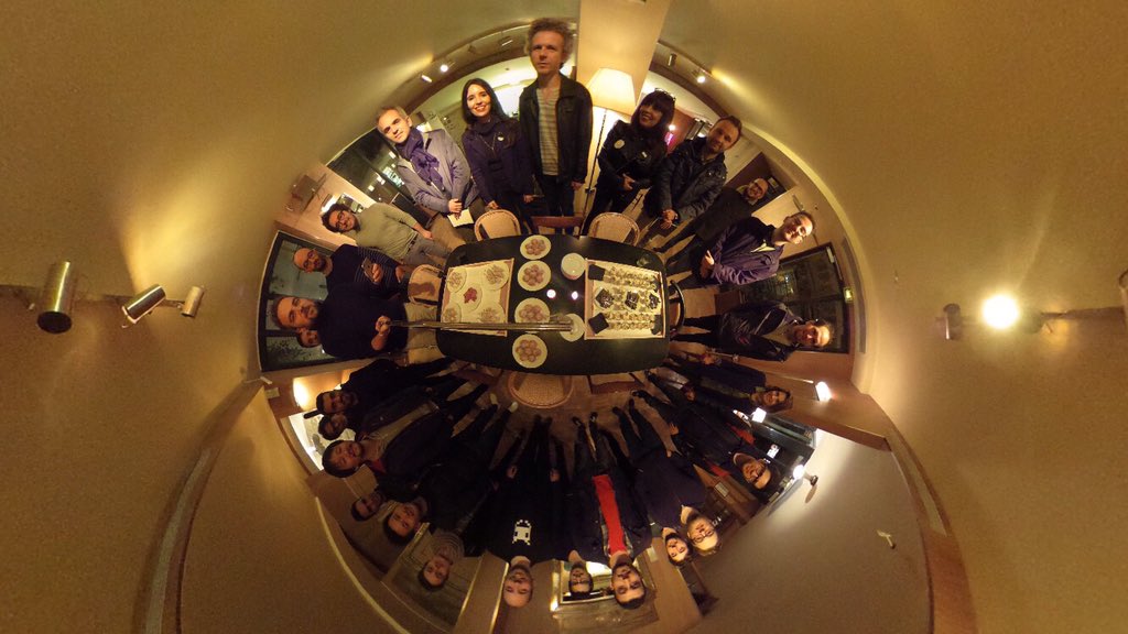 Charles_Liebert's tweet photo. jolie photo 360 Du jury &amp; participants du hackathon #BeaumarlyLab (ma team a gagné!) faite avec le @theta_official S https://t.co/3shAAQSOzU