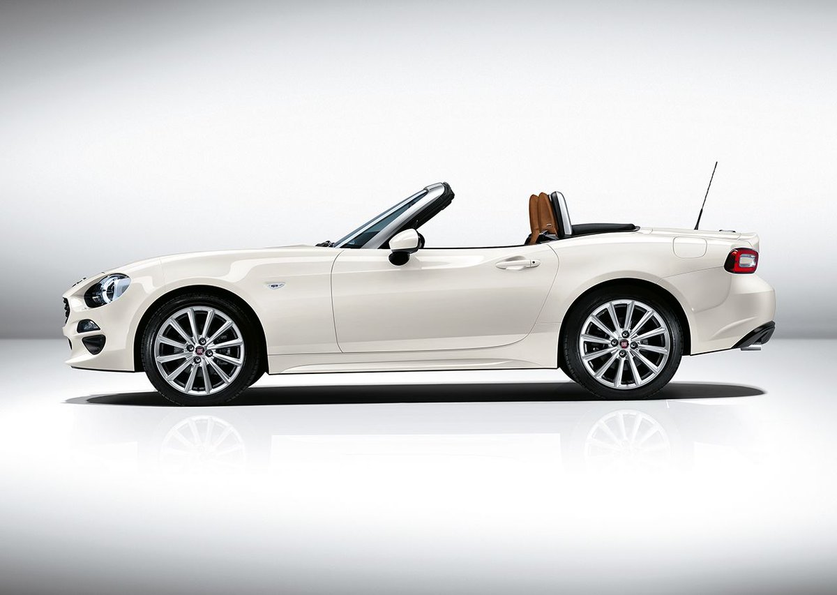 aeplus's tweet image. #Fiat 124 Spider: ae-plus.com/features/fiat-… #Automotive #Engineeing