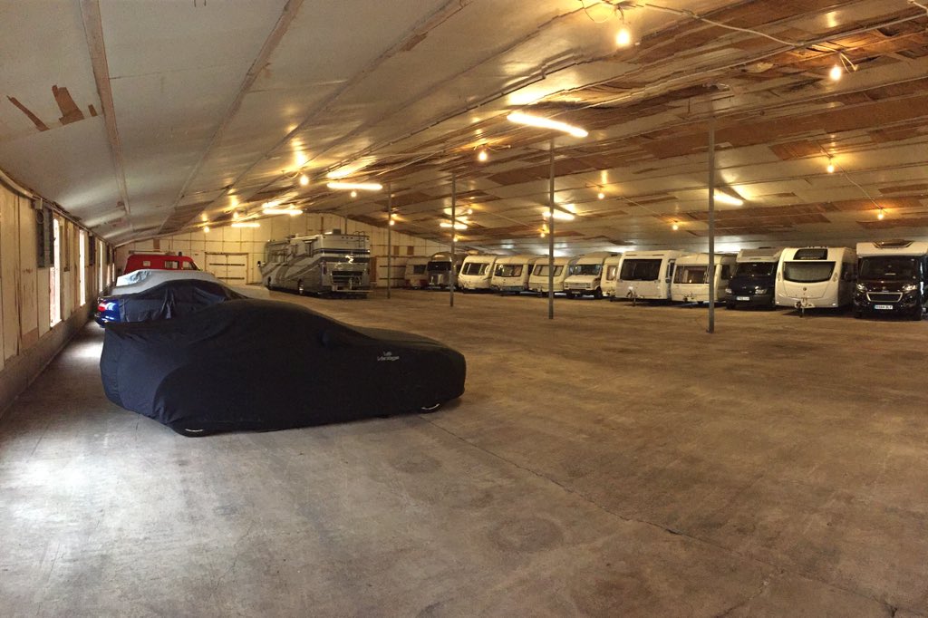devizes_storage's tweet image. -2 and frosty this morning !!!but 
12 degrees and dry in caravan storage unit,nice #caravanstorage #carstorage