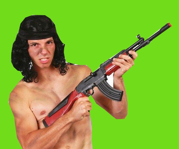 readfirst_app's tweet photo. C'est l'histoire de Michel qui se déguise en jihadiste pour faire une blague à ses copains 
https://t.co/XiKXcXZOGu https://t.co/Mun32bTZEW