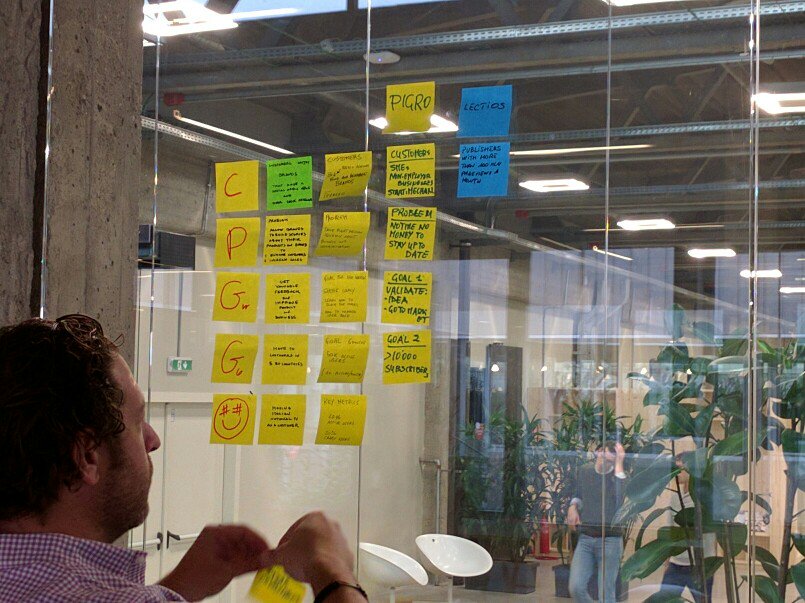 rainbowbreeze's tweet photo. Sticky notes after sticky notes, we're building the foundation of #GoogleLaunchpad #MIL action plan! https://t.co/LnBv6X8KA2