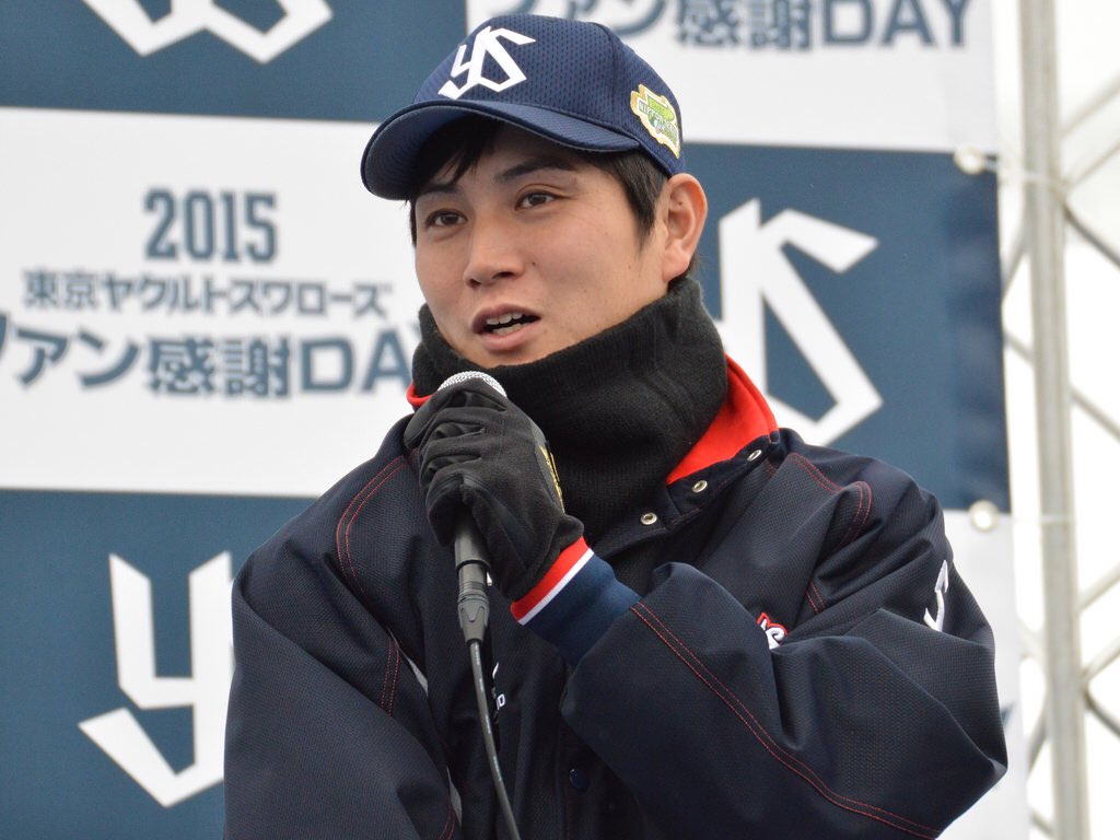 real_ab5's tweet photo. 枚数多すぎて時間かかるから、取り急ぎこれだけ…！今日の川端慎吾さんはびっくりするくらい本当にかっこよくて麗しんごさんでした…燕のプリンス様すごいよ〜〜 https://t.co/W9XEOsjTIg