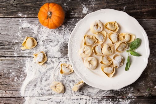 chefcommisso's tweet photo. #CosimoCommisso visits #Ferrara is famous for its fresh #pasta #veggies #cheese or #meats -> https://t.co/GAGCarVOif https://t.co/GAO6O9Jfxt