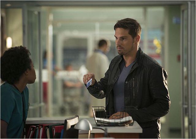 JayRyanFanClub's tweet photo. Photos of season 3

Fotos de la temporada 3 https://t.co/tmzsfOTwck
