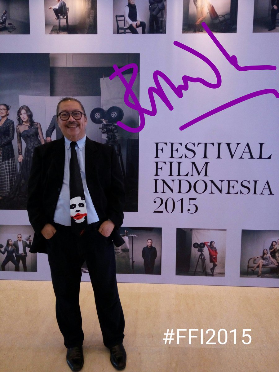 Sukses untuk Festival Film Indonesia 2015! -- tweet ini langsung dari jemari <a href="/ronnyptjandra/">Ronny P. Tjandra</a> 
#FFI2015