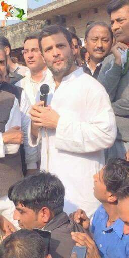 KanishkaPandey_'s tweet photo. #RGKisaanPadyatra @vidyarthee @INCIndia @nsuikanpur @JitinPrasada @AtAbhinavtiwari @NSUIUPCentral @IYC https://t.co/kV1ZVGLLT0