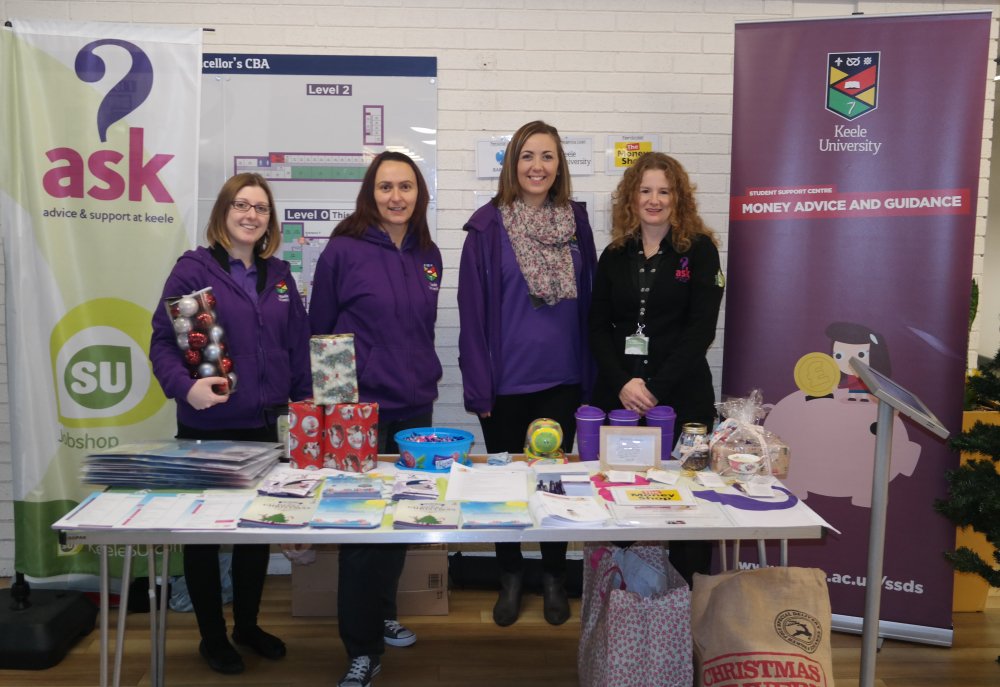 LifeAtKeele's tweet photo. Come and find us in the Chancellor's Building until 2pm. We've got loads of prizes to be won! #KeeleMoneyWeek https://t.co/7nyODNDJFH
