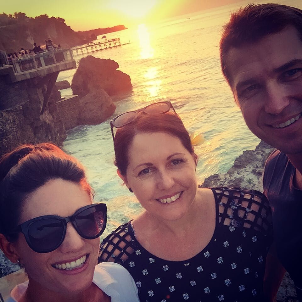 adayinfun's tweet image. バリ島の風景。アヤナあたり。ift.tt/1lEavs3 at here ift.tt/1MczniQ 　Sunset drinks #rockbarbali #bintangs #jay…