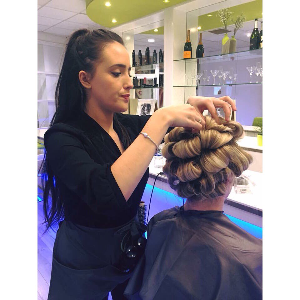 Heidi Pearl On Twitter Pin Curls By Our Truely Scouse Hair